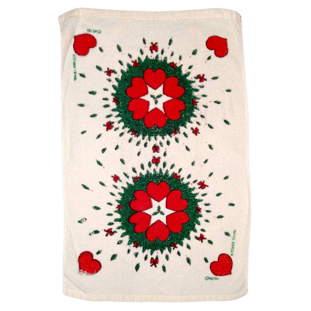 Vintage Christmas hand Towel Red Green Hearts Wreath Mandala Kitchen